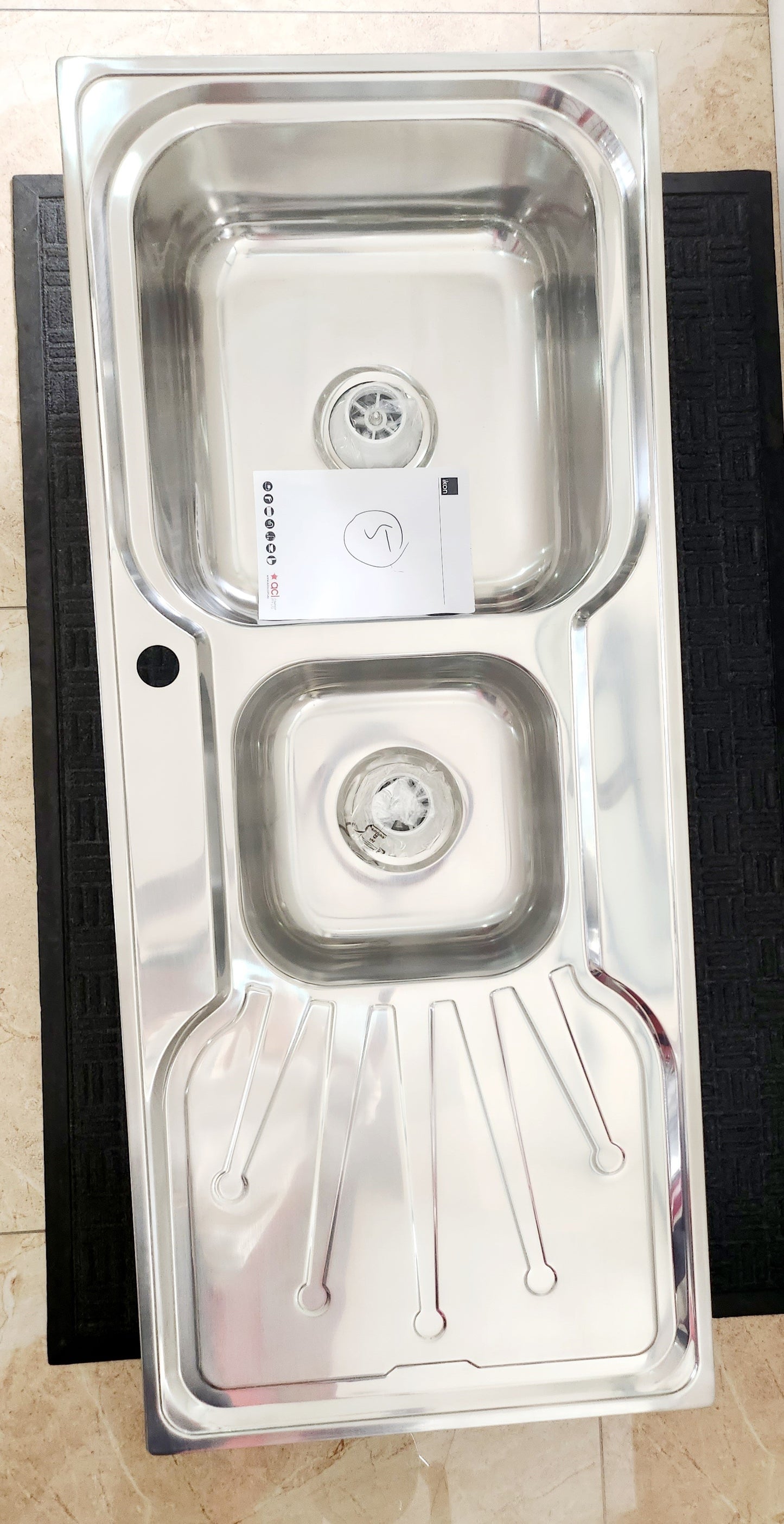 Sink - HN134E